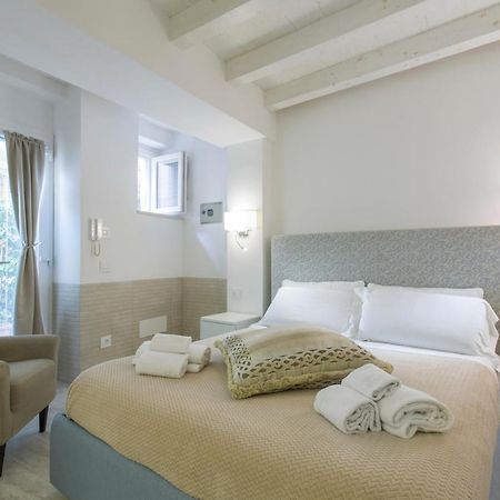 Ortygia Inn Home With Private Pool Szirakúza Kültér fotó